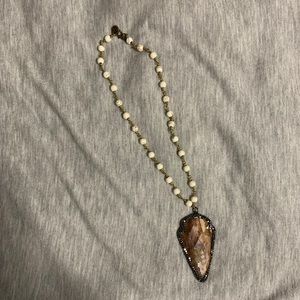 Raw & Rebellious Arrowhead Necklace